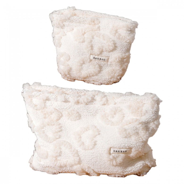 Soft Creamy Heart Plush Everyday Pouch Set Soft Creamy Heart Plush Everyday Pouch Set
