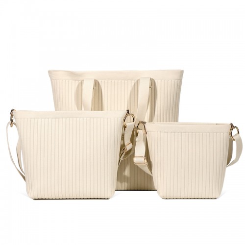 White Knitted Shoulder Tote Bag